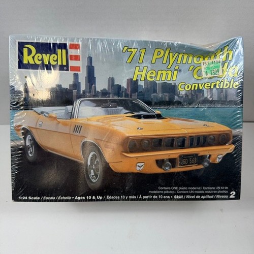 Revell plymouth hemi cuda - plymouth,